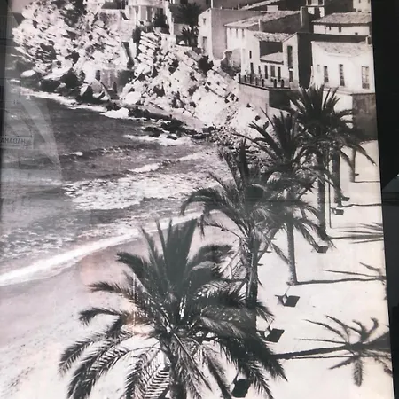 Mediterranean Chick Διαμέρισμα Μπένιντορμ